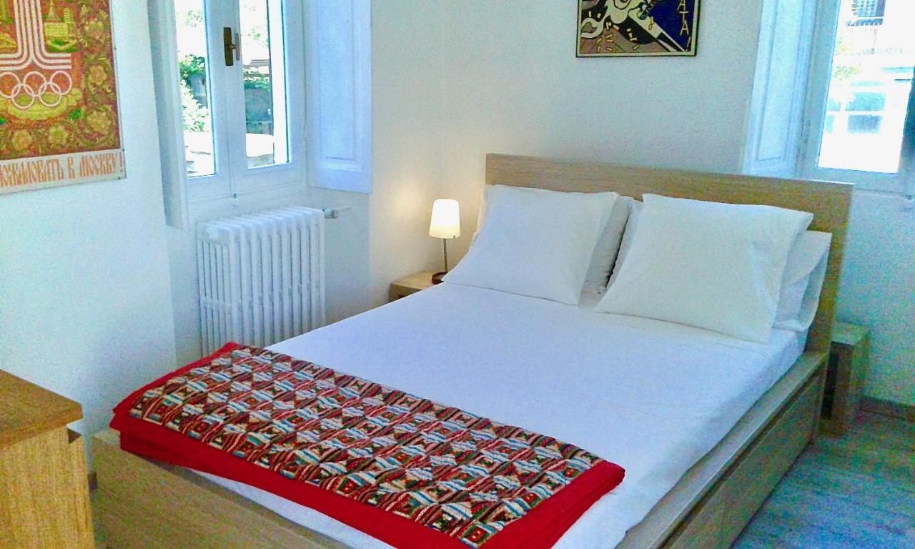 Swanlake Rooms Nebbiuno Bagian luar foto