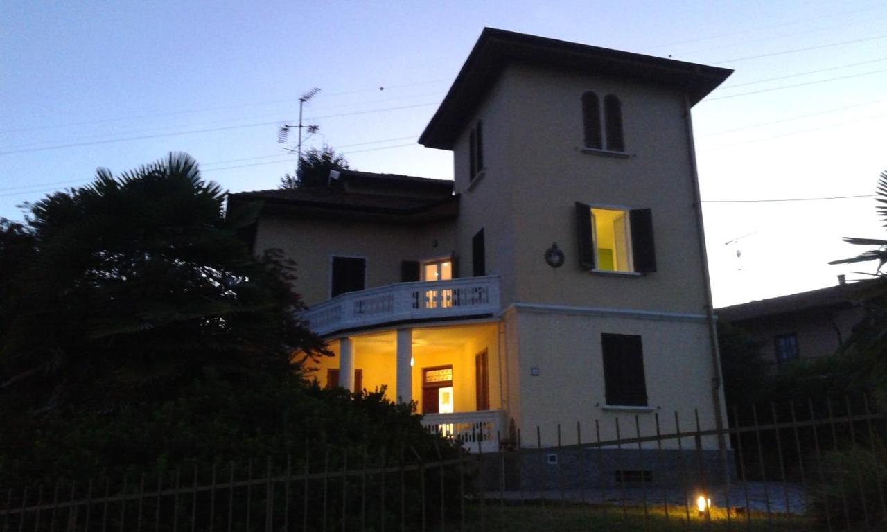Swanlake Rooms Nebbiuno Bagian luar foto